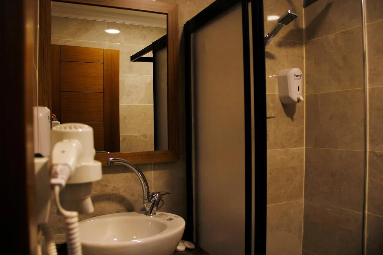 Gross Hotel İstanbul 0*,